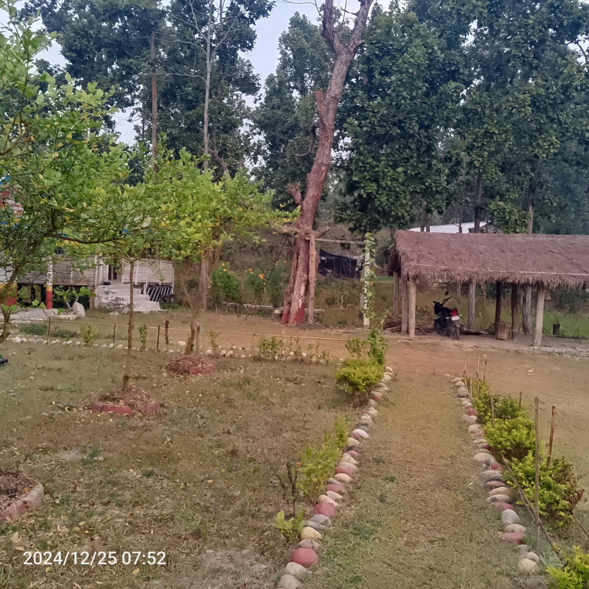 Kharikuna Home Stay Bhagaura Bagian luar foto